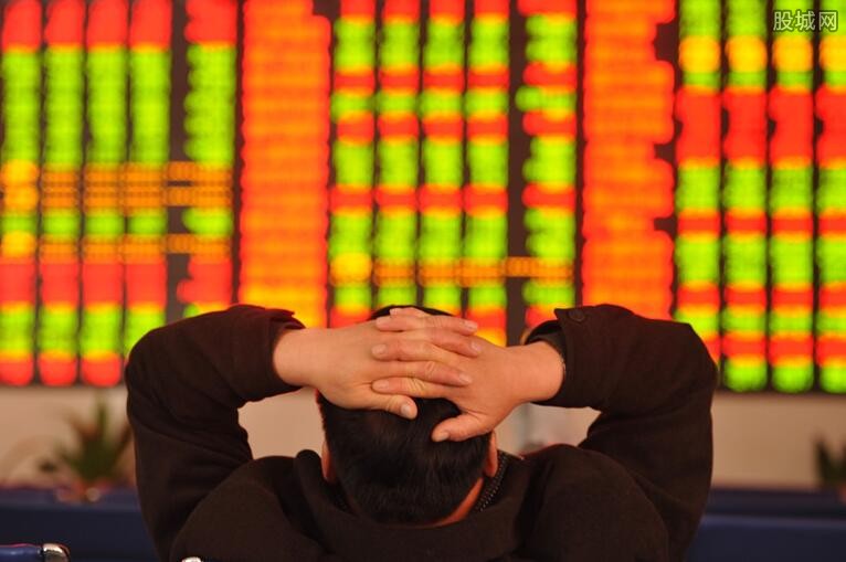 暖心护航学子扬帆追梦