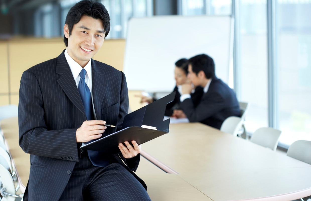 市场监管总局：选购婴配乳粉牢记“四要两不要”