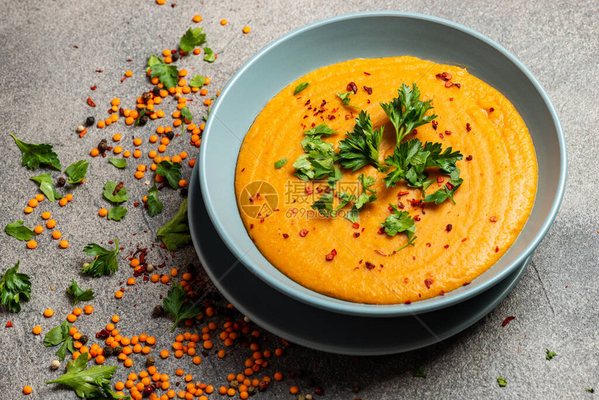 半导体行业库存逐步恢复 瑞银看好德州仪器(TXN.US)、瑞萨电子(RNECY.US)及英飞凌(IFNNY.US)